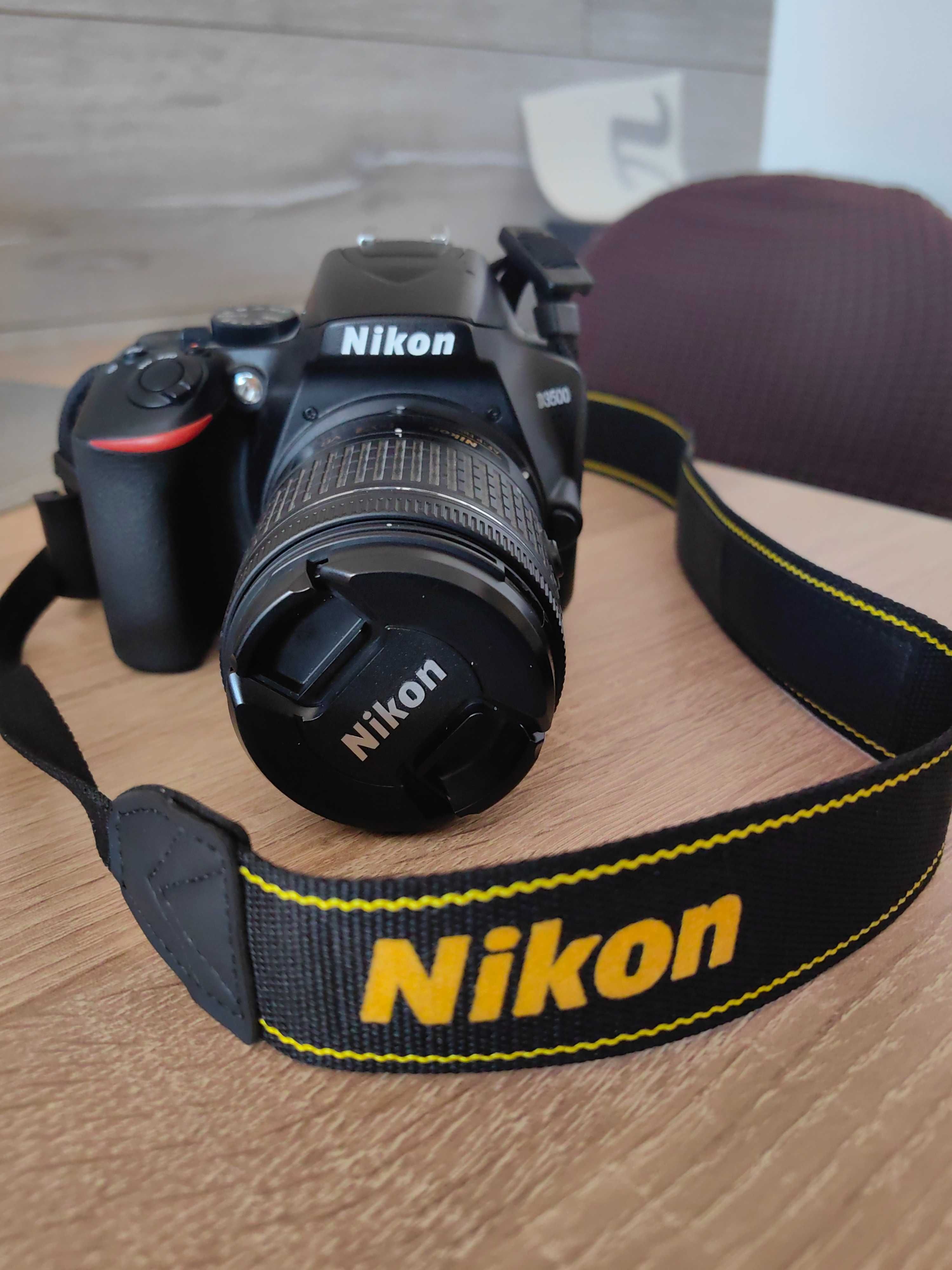 Фотоапарат Nikon3500D