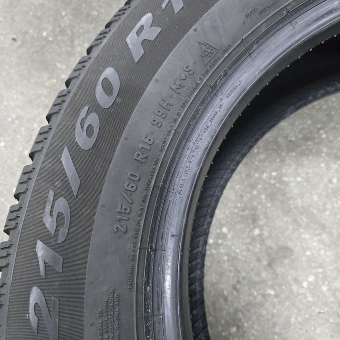 2x 215/60/16 M+S PIRELLI 2023 Stare excelentă