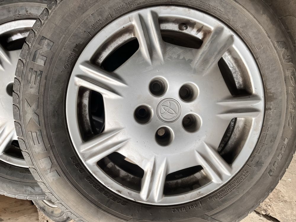 Колеса в сборе на Camry