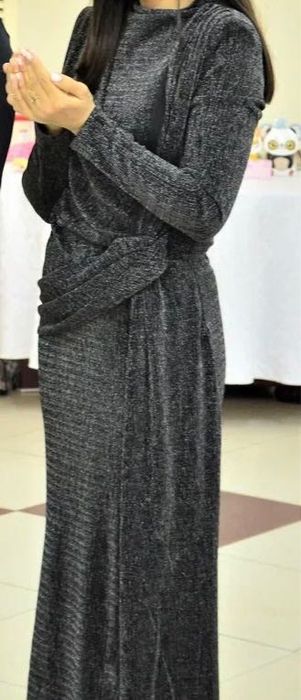 Продам вечернее платье на мероприятие либо фотосессию