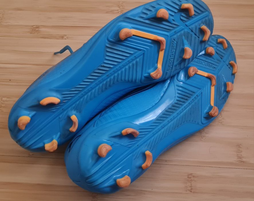 Adidasi Nike Mercurial Vapor 14 Club