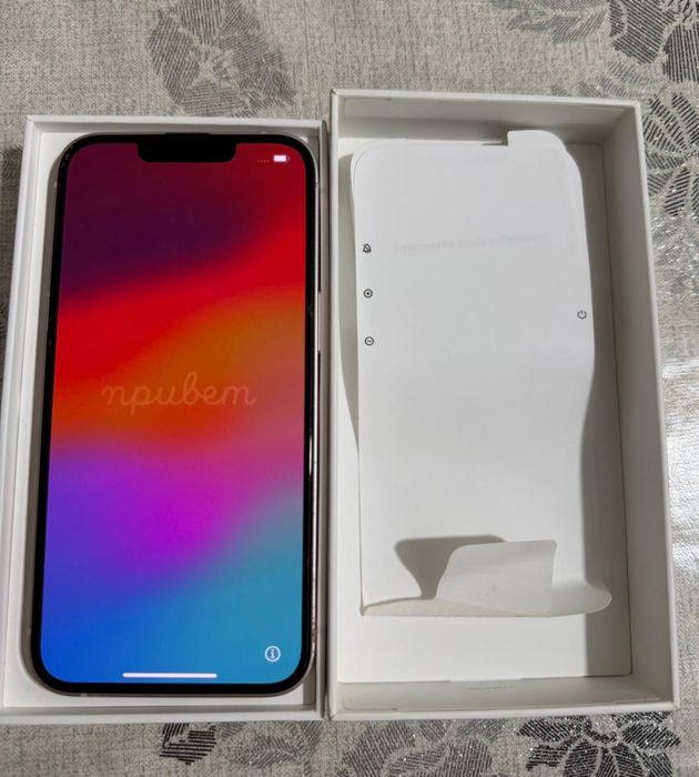 Продам айфон 13 гб 128