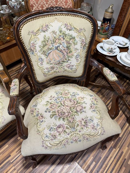 красиви ретро столове кресла