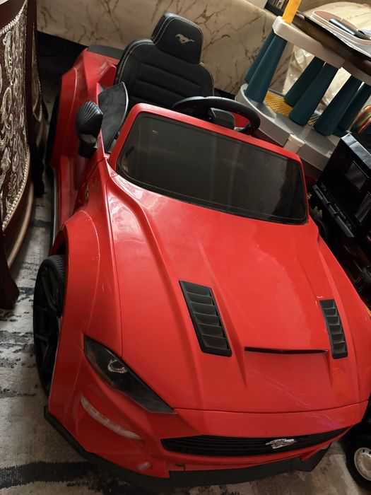 Детская электро машина использовали всего 3 раза новая