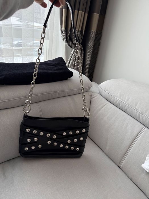 Attribute дамска кожена чанта