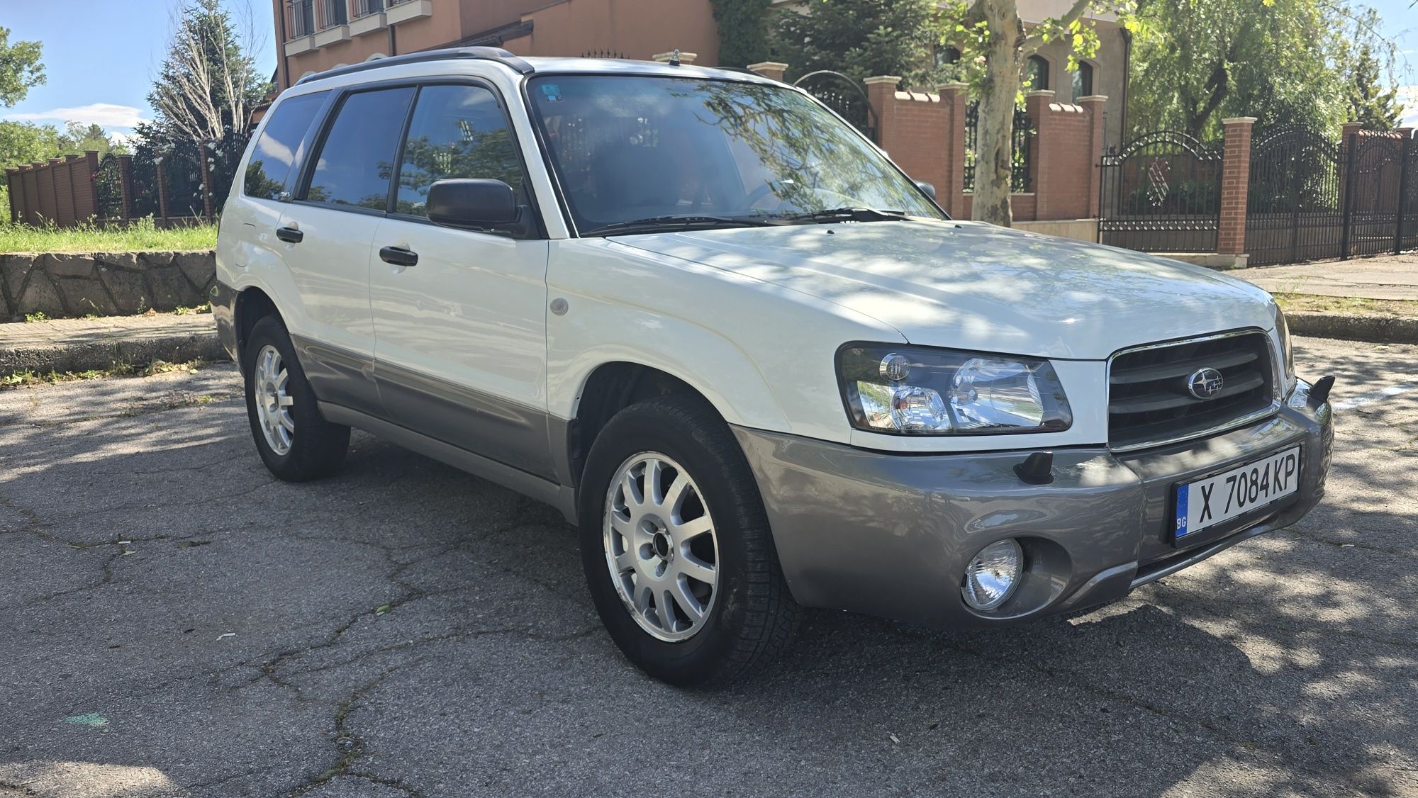 Продавам Subaru Forester