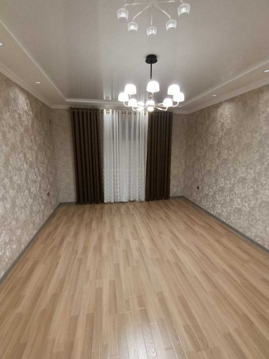 Продаётся 5х комн квартира Дуплекс на 1 этаже Ор-р Корзинка