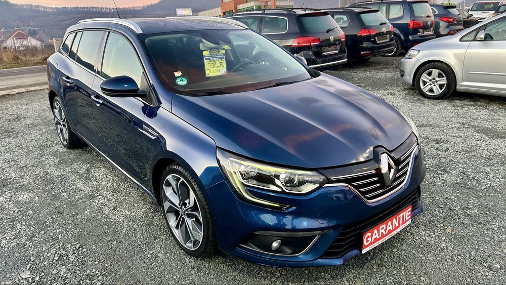 Renault Megane GRANDTOUR  TCE 130 GARANTIE 1-3 ANI