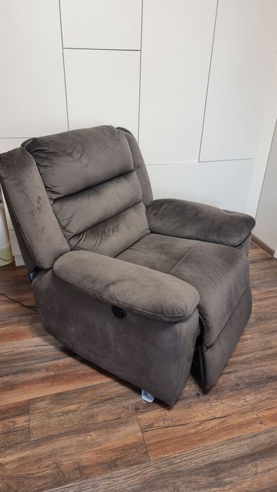 Фотьойл с реклайнер