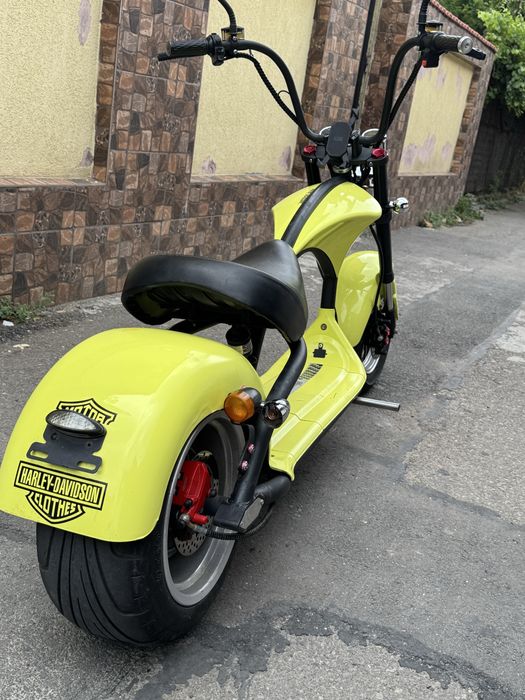 Scuter electric.