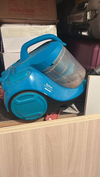 Продам пылесос в хорошем состояний