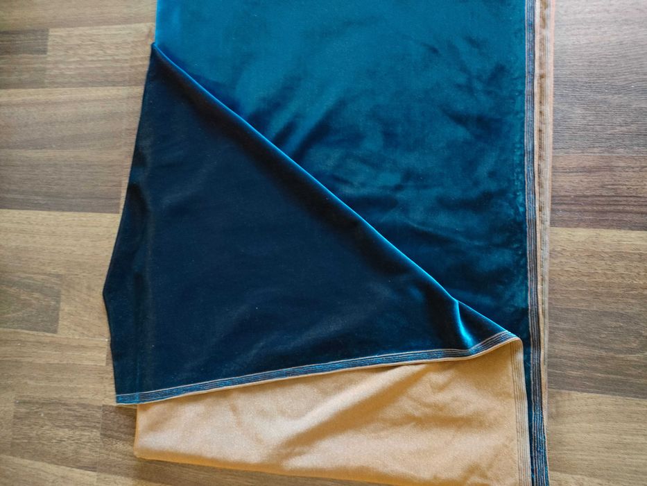 Продам отрез ткани стрейч велюр