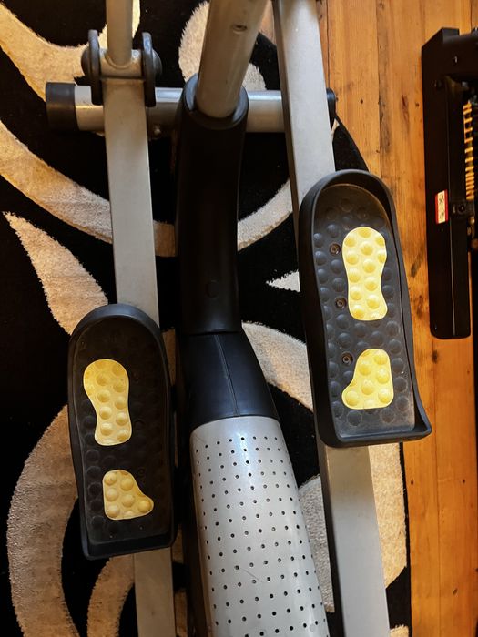 bicicleta eliptica gold's gym