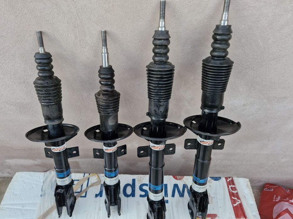 Suspensie +3.5 cm Dacia Duster