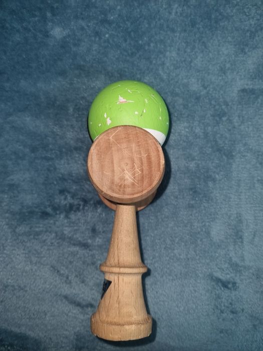 Kendama krom pop green
