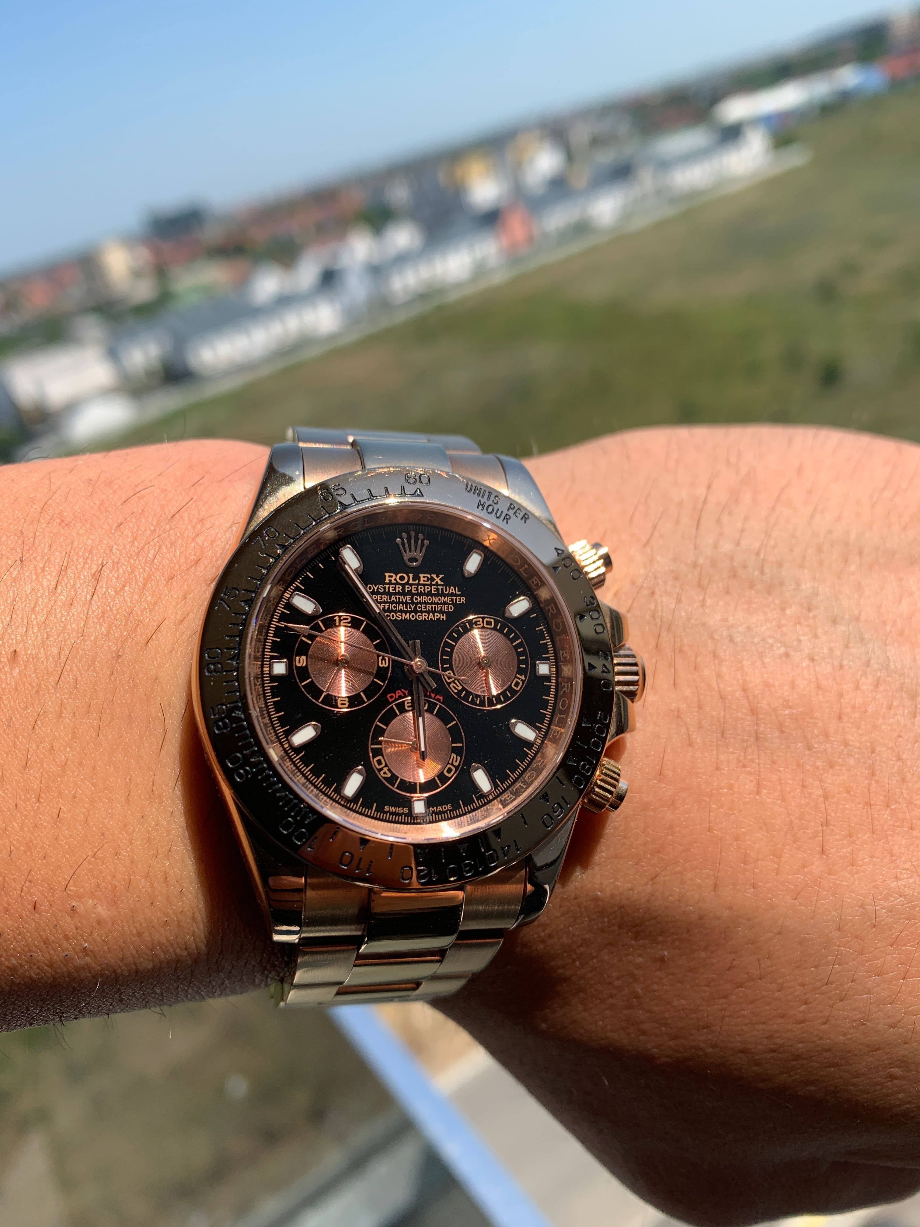 Rolex Daytone Cosmograph Black Dial Everose Gold