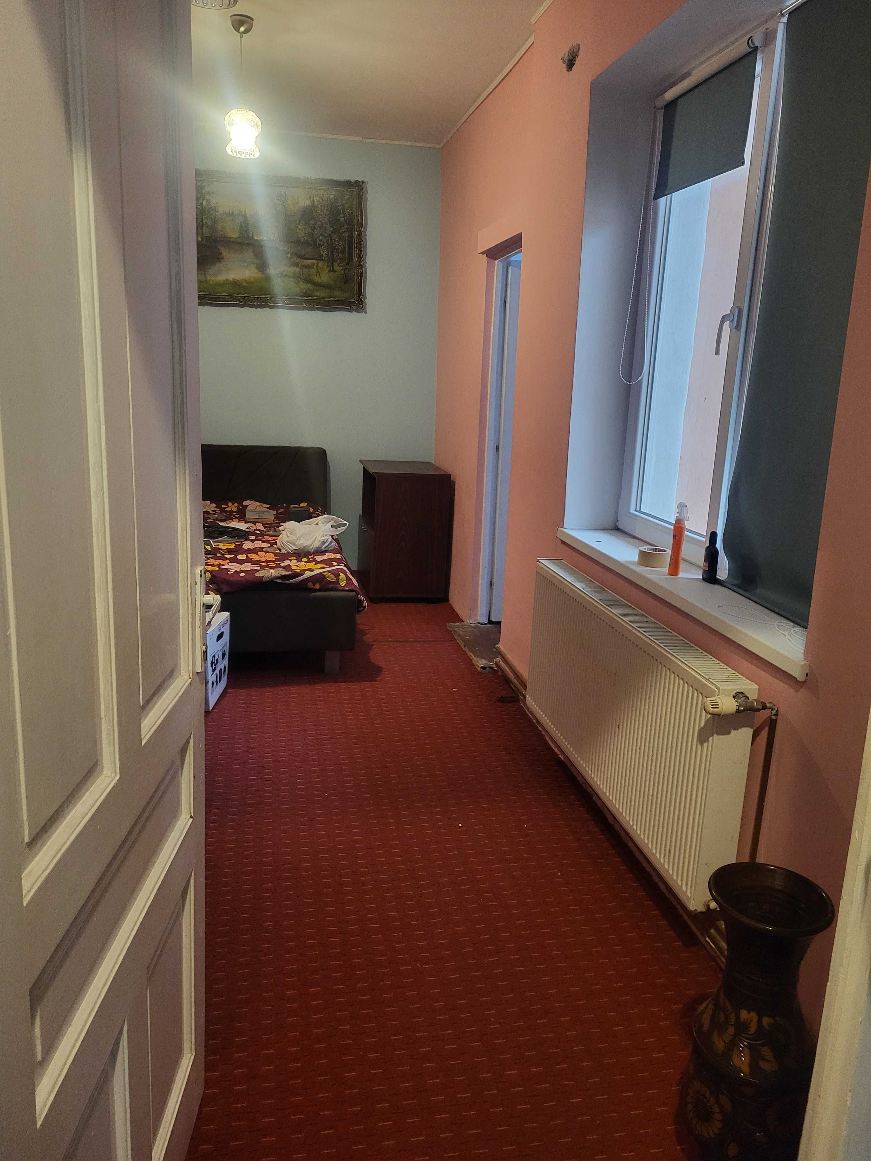 Vand apartament 3 camere