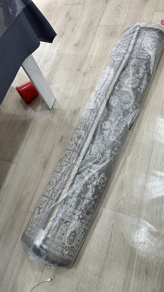 Продам ковер 3 на 1,5