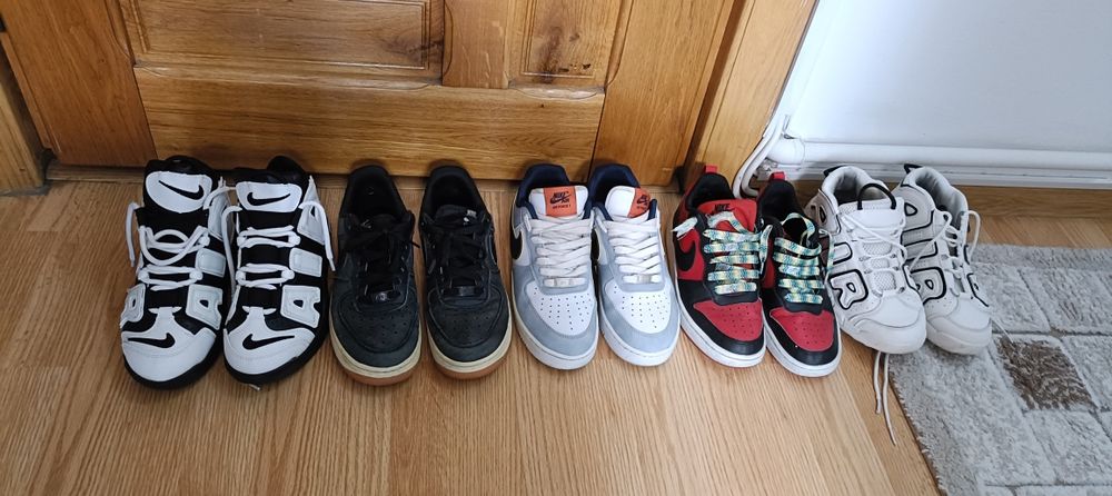 Vând adidași originali