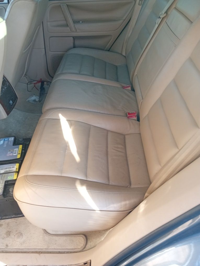 Bancheta /banchete spate /fete de uși pentru vw touareg 7L