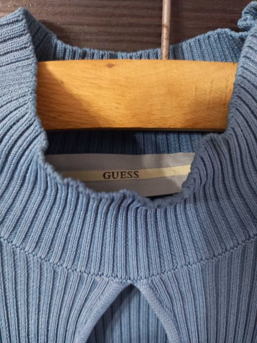 Rochie noua Guess + gentuta plic cadou