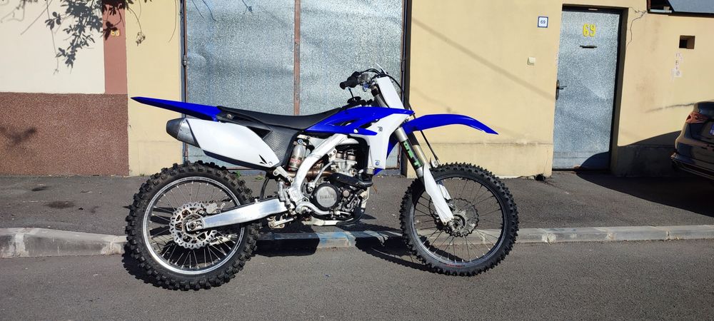 Vând YZ250F YZ 250 F - 250CC 2.5 - 2012 4Timpi