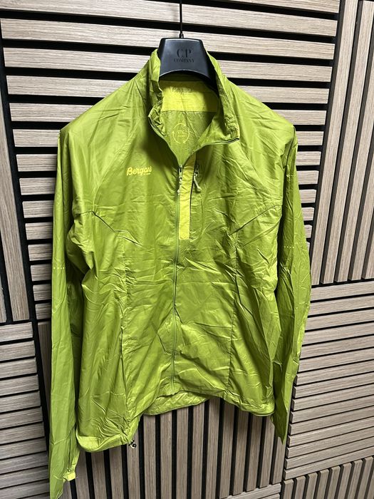 Bergans of NORWAY : Trail Jacket - Ултра лека ветровка/ мембрана S/M