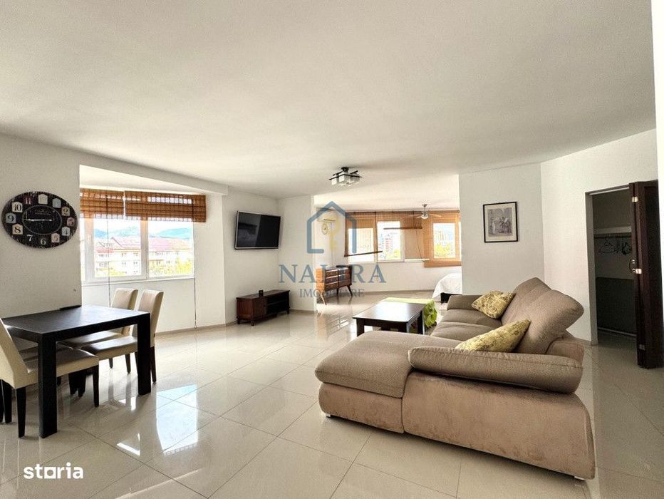 Apartament deosebit de inchiriat open space spatios si luminos