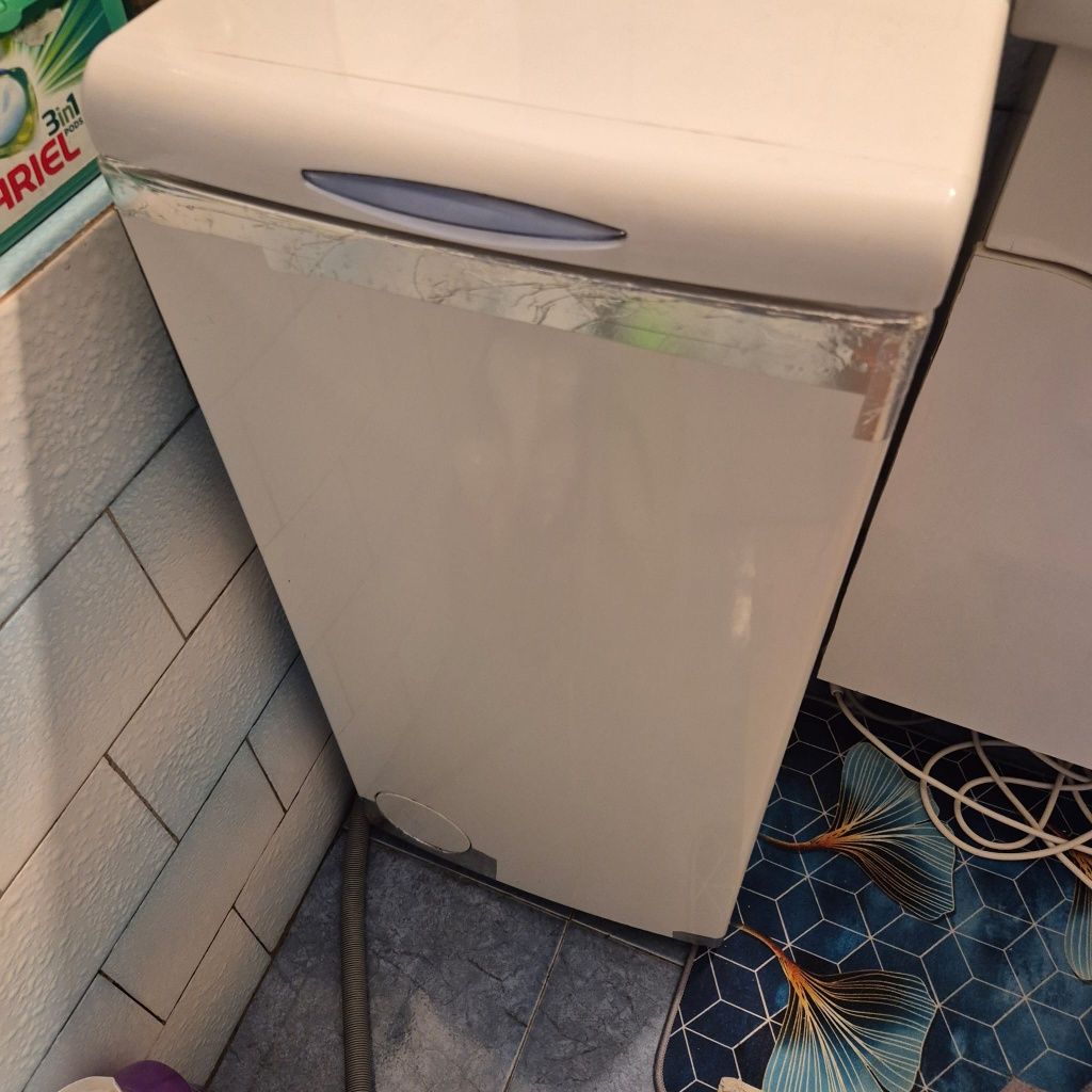 Mașină de spălat Whirlpool 6kg, 1100rpm 
Mașină de s