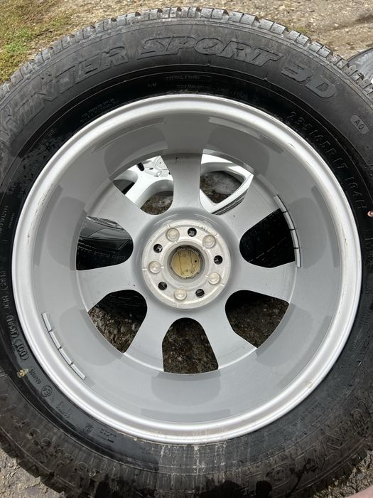 Джанти със ЗИМНИ гуми235/65/17 за Audi Q5 .ЧИСТО НОВИ !!