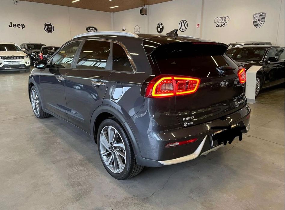 Kia Niro 2017 1.6 hybrid - 162000km carte service