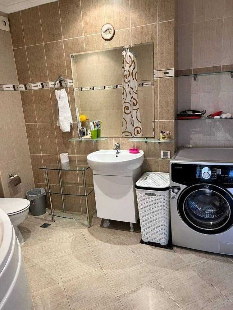 Продава се Двустаен апартамент в Царево - 87 кв.м за 1368 €/кв.м - Снимка #3