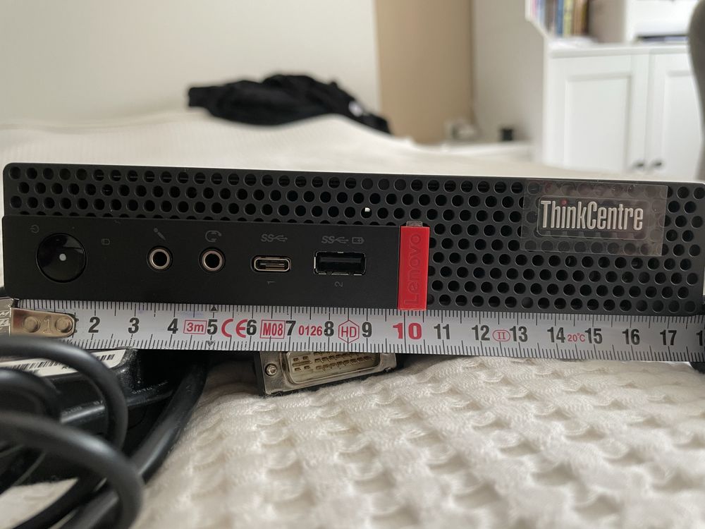 Lenovo ThinkCentre M920x Tiny