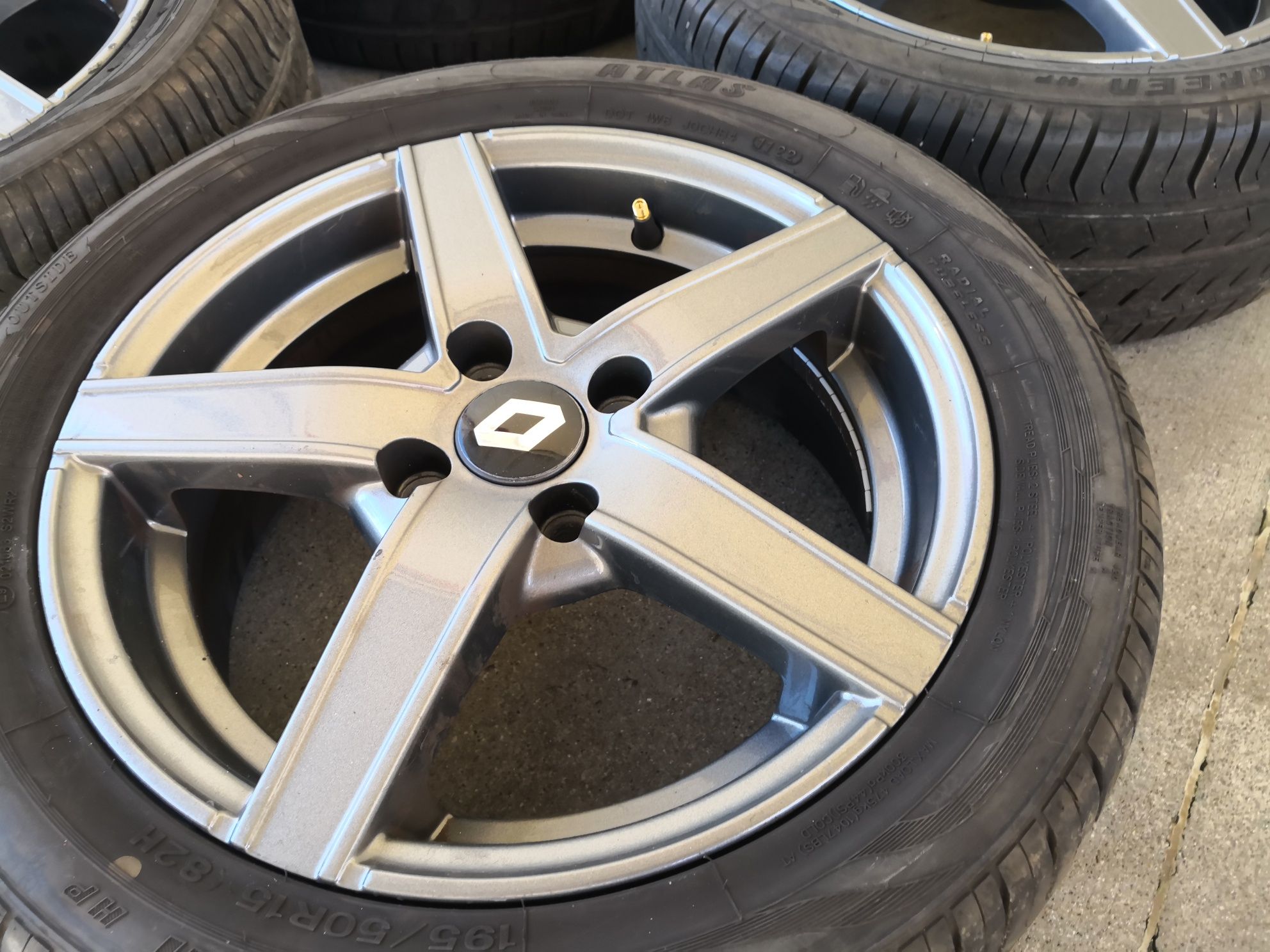 4х100 рено дачия 4x100 renault dacia 15  цола джанти