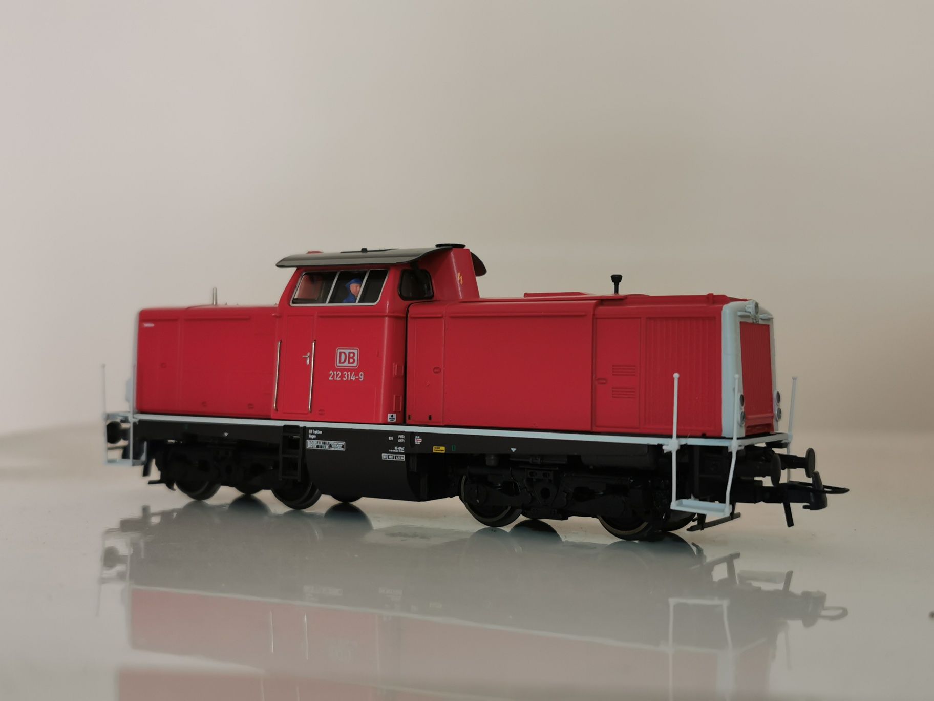 Locomotiva  LDH  BR 212