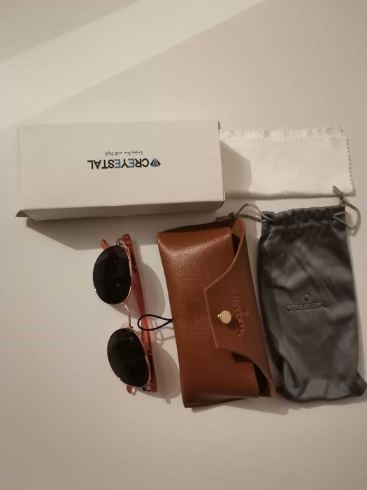 Ochelari de soare CREYESTAL, noi, cu toc si husa