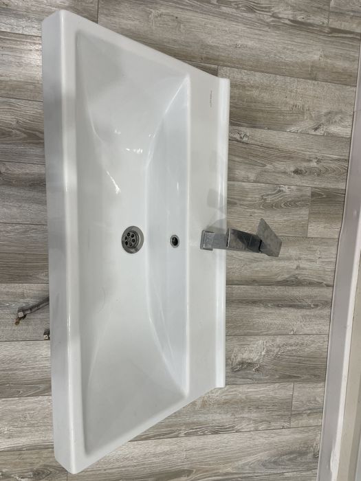 Умывальник с полкой 80 см