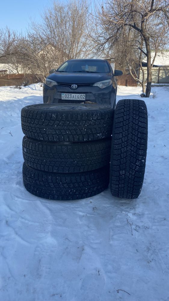 Продам 185/70 R14 зимние шины с дисками в комплекте