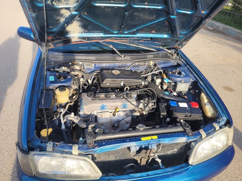 Машина продам ниссан примера