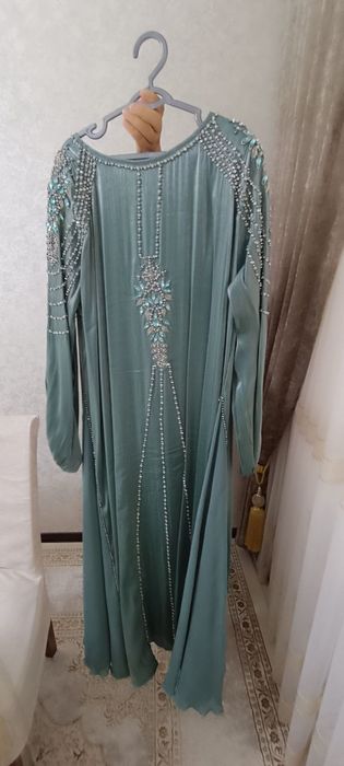 Тошли кўйлак тўйларга