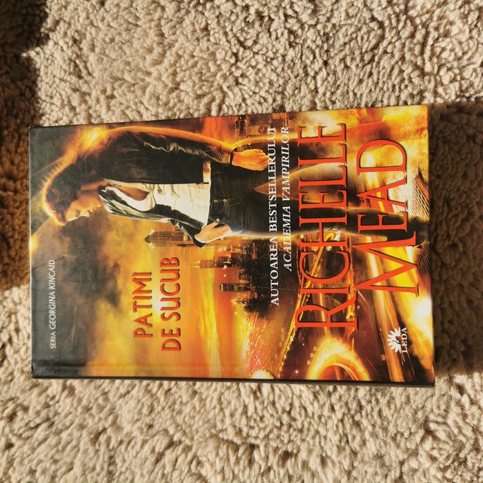 Seria completa "Georgina Kincaid" de Richelle Mead