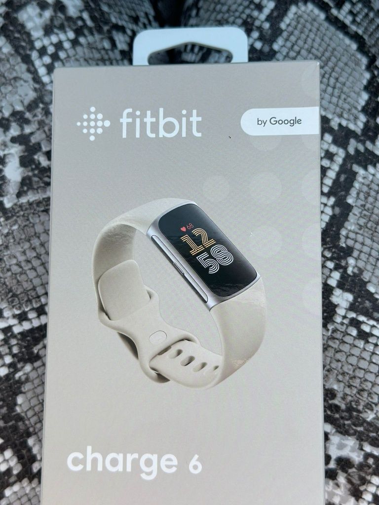 Bratara fitness Fitbit Charge 6, GPS + Glonass,Bluetooth,NFC,Argintiu