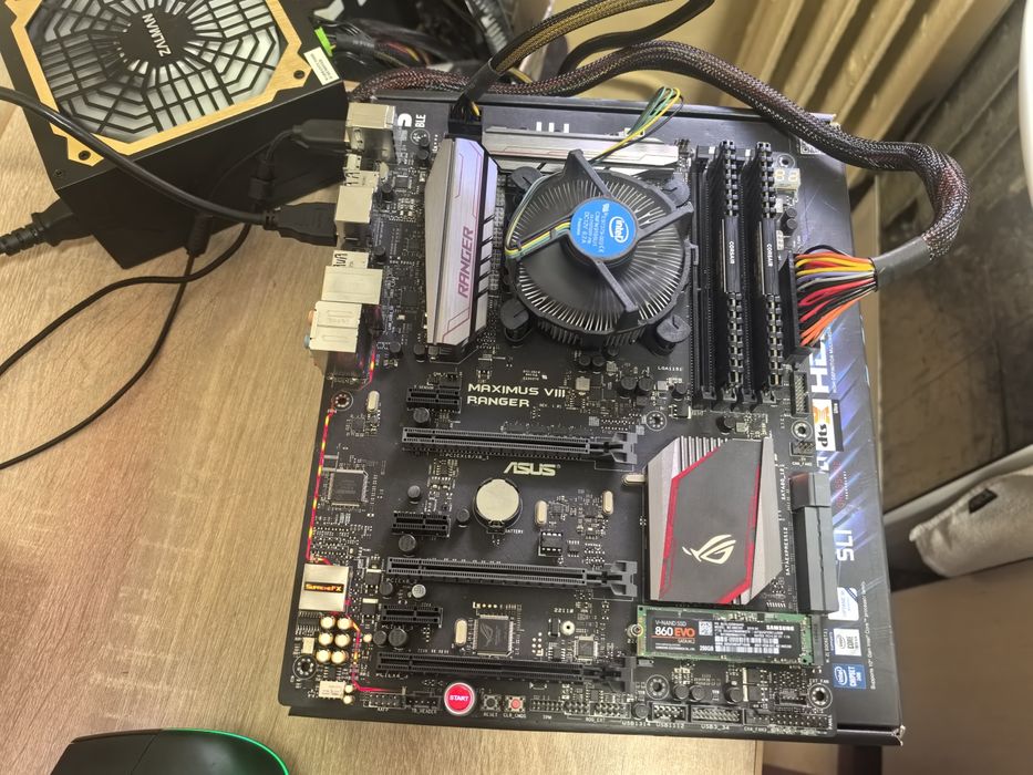 Kit i7 6700k placa baza și rami 16g și ssd m2 256