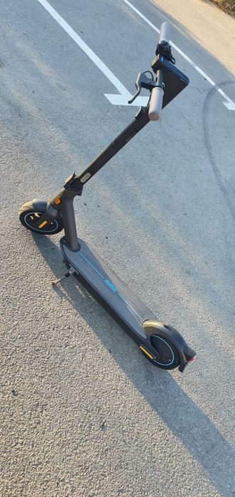 Trotineta Ninebot KickScooter MAX G30D