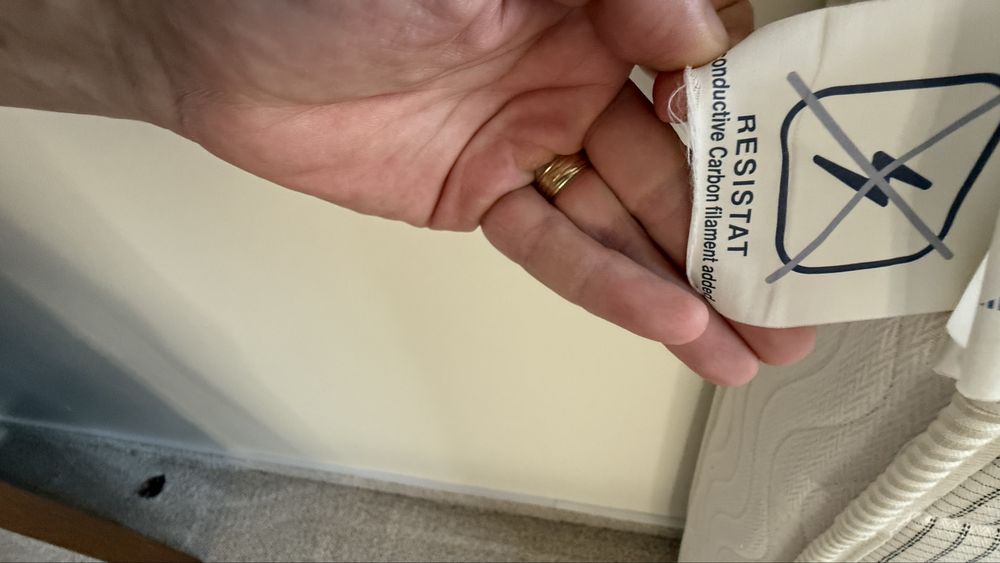 Saltea Dormeo 160x200 Memory foam si carbon