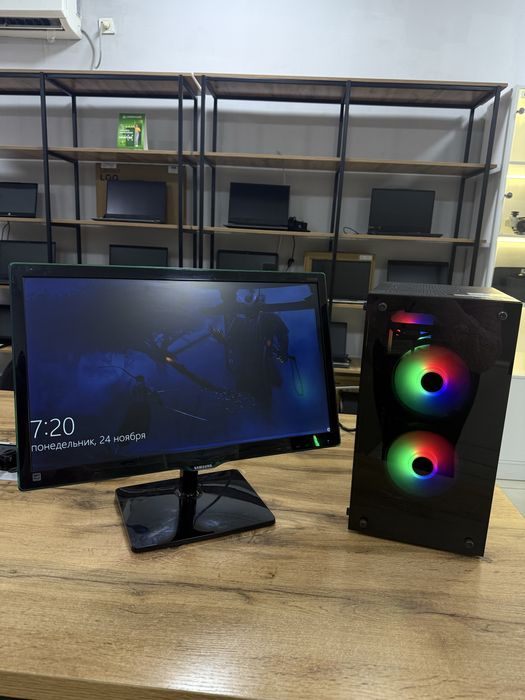 Монитор Samsung с процессором