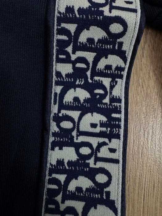 Dior-Чисто нов оригинален мъжки суитчър М размер