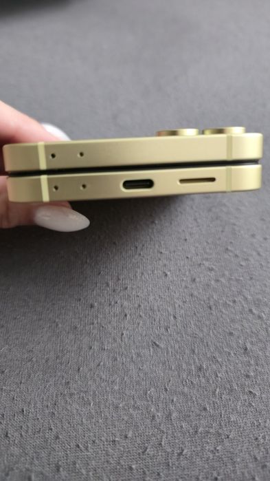 Samsung Galaxy Z  flip 6