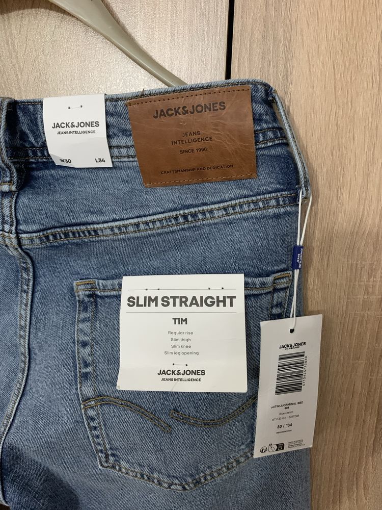 Нови мъжки дънки Jack & Jones в цвят син, размер 30-34