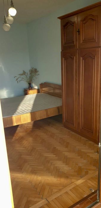Apartament cu 3 camere decomandat